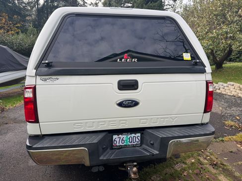 Used 2016 Ford F350 XL w/ XL Appearance Package image 5