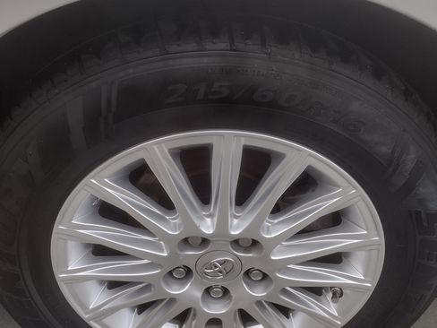 Used 2008 Toyota Camry LE image 14