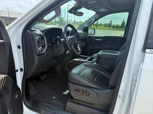 Used 2021 GMC Sierra 1500 Denali w/ Denali Ultimate Package AWD/4WD image 16