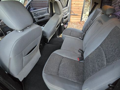 Used 2013 RAM 1500 Big Horn image 13