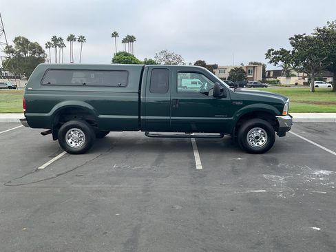 Used 2002 Ford F350 4x4 SuperCab Super Duty image 17