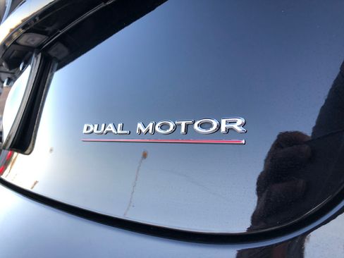 Used 2023 Tesla Model 3 Performance image 23