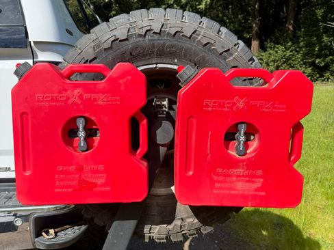 Used 2015 GMC Sierra 2500 SLE w/ SLE Preferred Package image 21