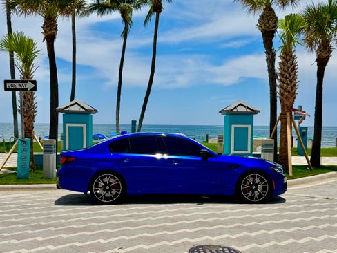 Used 2023 BMW M5 w/ Competition Package AWD/4WD image 1