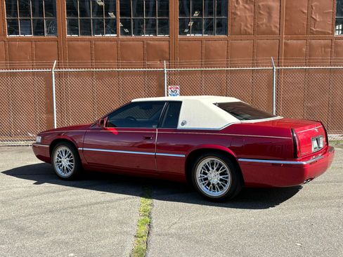 Used 2002 Cadillac Eldorado Touring w/ Preffered Equipment Group image 4