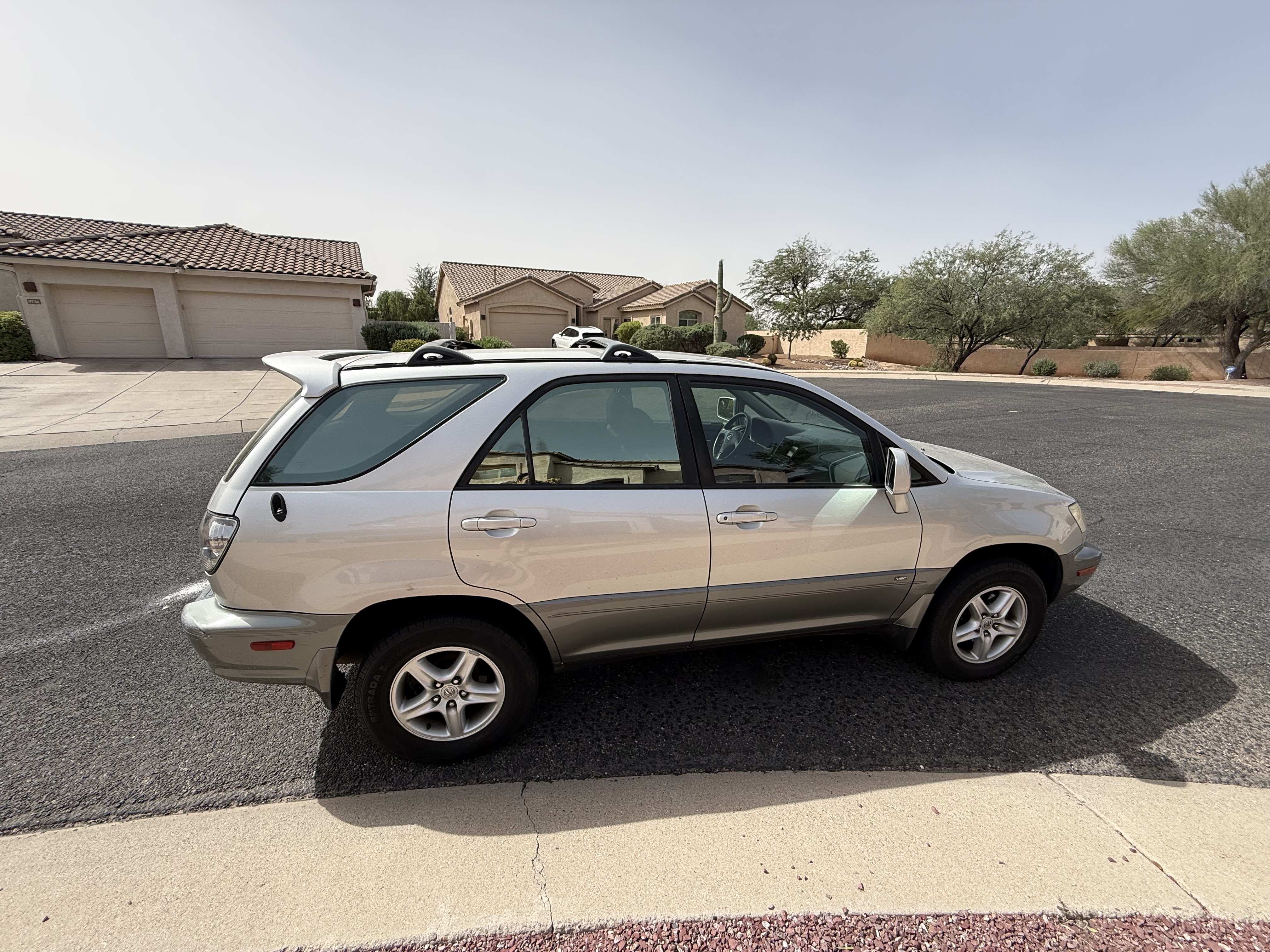 Used 2002 Lexus RX 300 FWD image 4