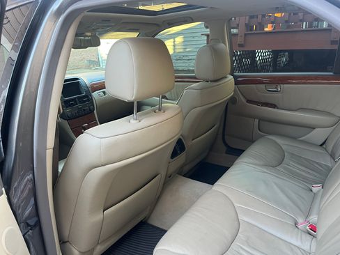 Used 2006 Lexus LS 430 image 11