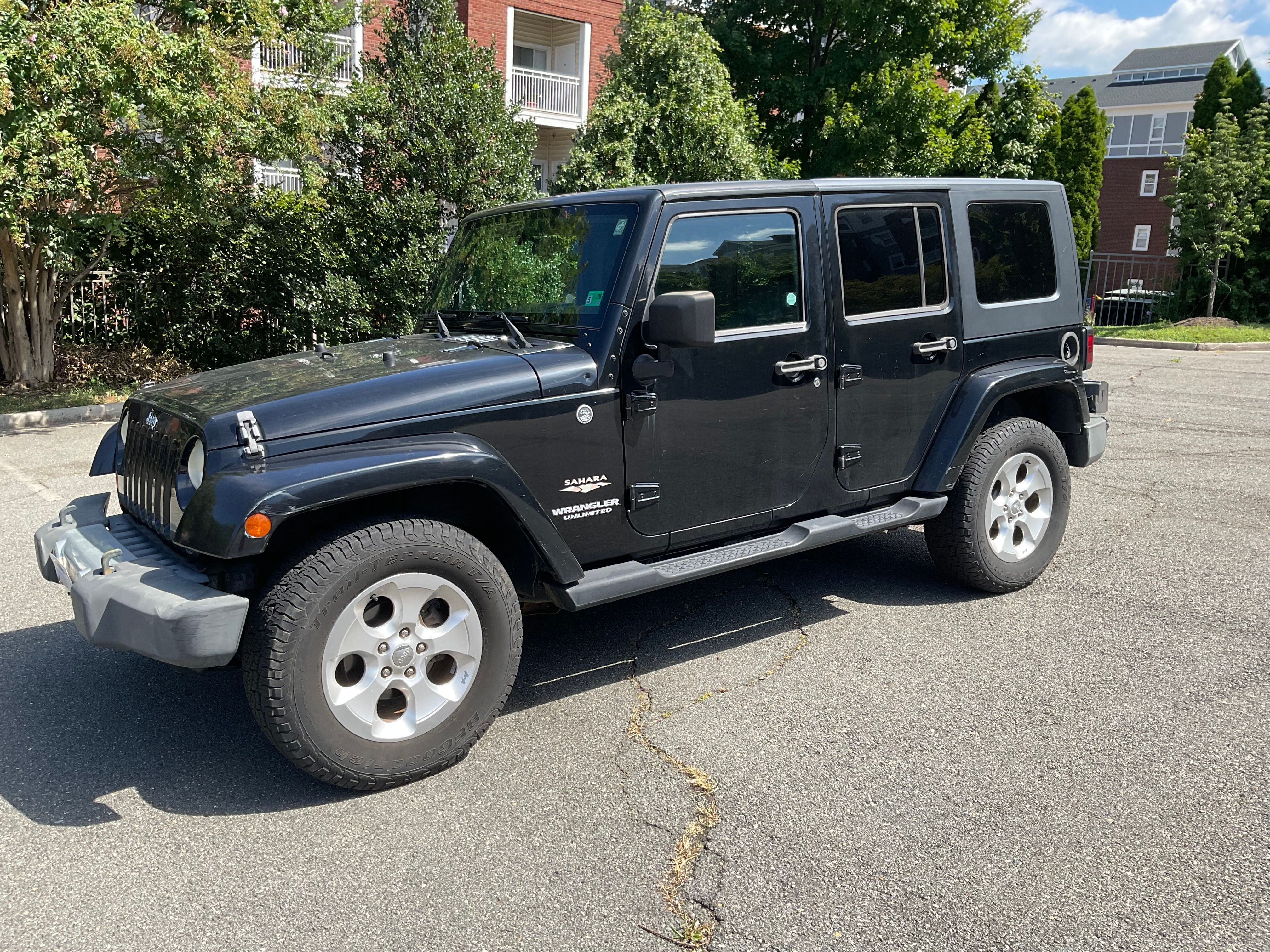 Used 2008 Jeep Wrangler Unlimited Sahara w/ Trailer Tow Group AWD/4WD image 4