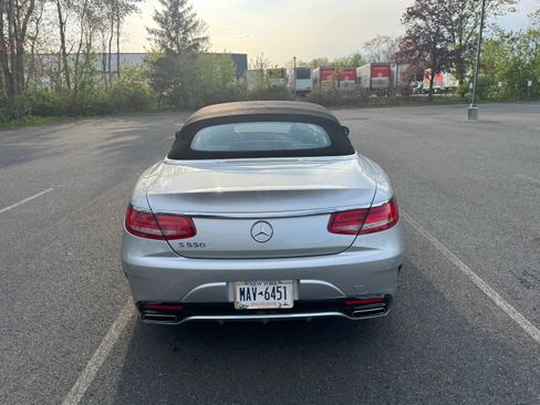 Used 2017 Mercedes-Benz S 550 Cabriolet image 11