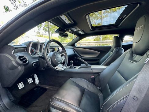 Used 2010 Chevrolet Camaro SS w/ RS Package RWD image 16