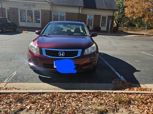 Used 2010 Honda Accord EX-L image 5