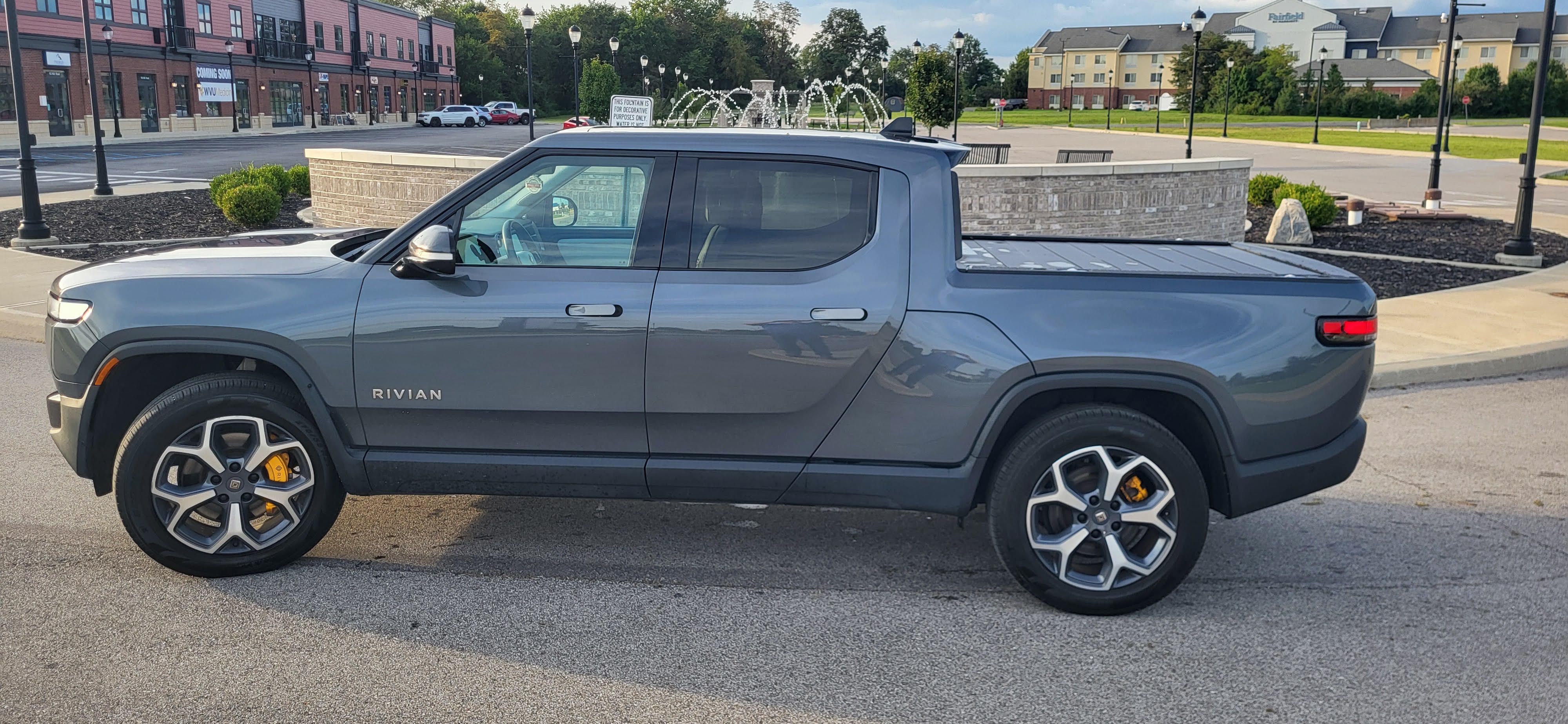 Used 2024 Rivian R1T Adventure Quad AWD/4WD image 2