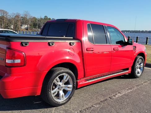 Used 2009 Ford Explorer Sport Trac Limited image 4