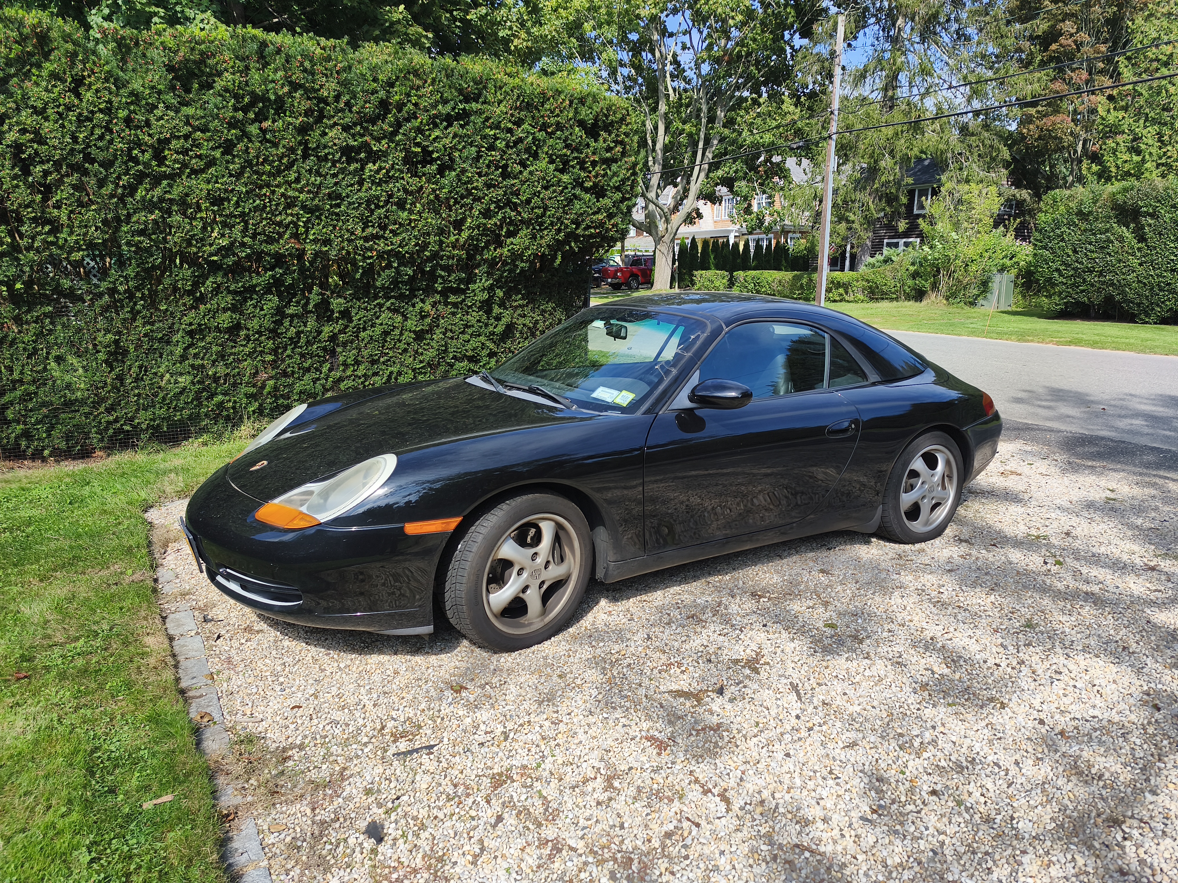 Used 1999 Porsche 911 Cabriolet image 1