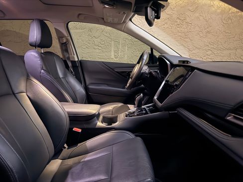 Used 2023 Subaru Outback Limited image 20