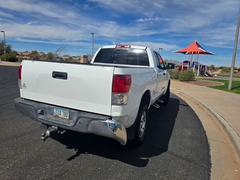 Used 2011 Toyota Tundra 4x4 Double Cab w/ TRD Off-Road Pkg image 10