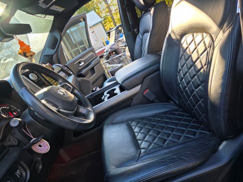 Used 2021 RAM 1500 Big Horn image 24