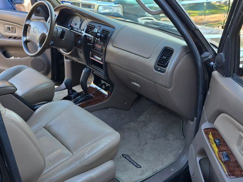 Used 1999 Toyota 4Runner Limited image 10