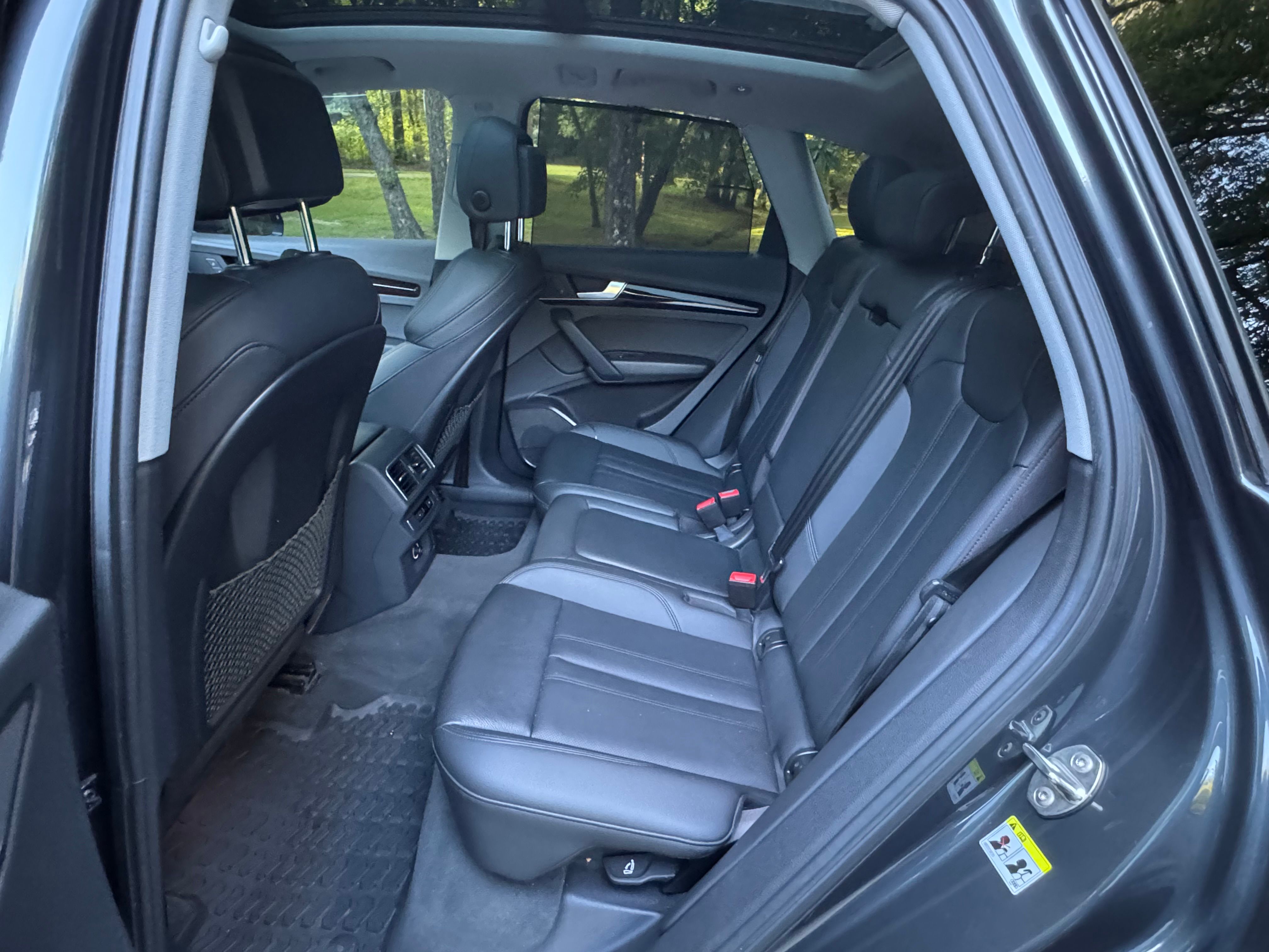 Used 2018 Audi Q5 2.0T Premium Plus w/ Premium Plus Package AWD/4WD image 30