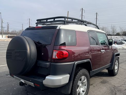 Used 2007 Toyota FJ Cruiser 4WD image 6