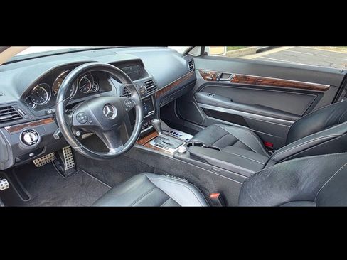 Used 2010 Mercedes-Benz E 350 Coupe image 2