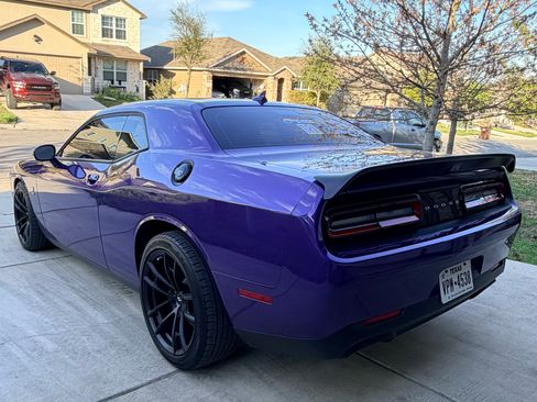 Used 2019 Dodge Challenger R/T Scat Pack w/ 1320 Drag Pack image 5