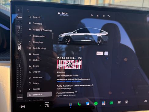 Used 2025 Tesla Model X Plaid AWD/4WD image 16