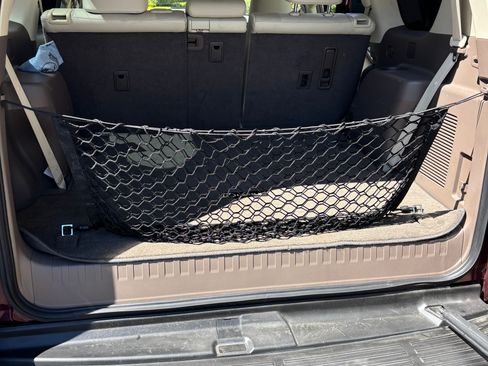 Used 2017 Lexus GX 460 Premium w/ Premium Package image 9