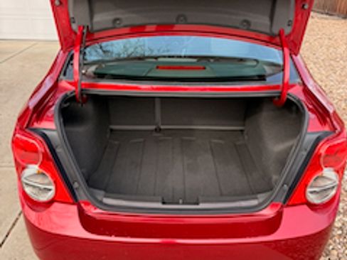 Used 2012 Chevrolet Sonic LT image 22