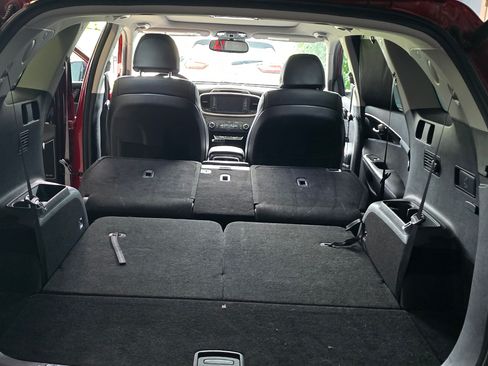 Used 2018 Kia Sorento SX AWD/4WD image 12