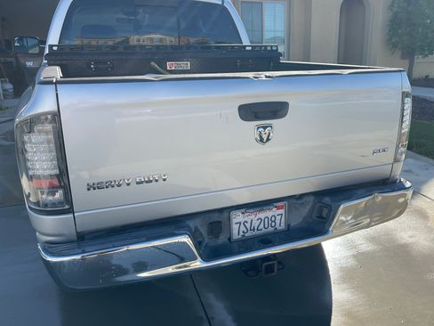 Used 2005 Dodge Ram 2500 Truck SLT w/ Quad Cab Big Horn Value Group image 4