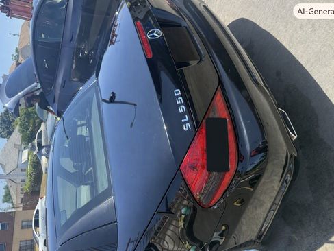 Used 2012 Mercedes-Benz SL 550 image 12