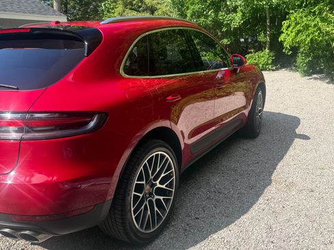 Used 2021 Porsche Macan S AWD/4WD image 5