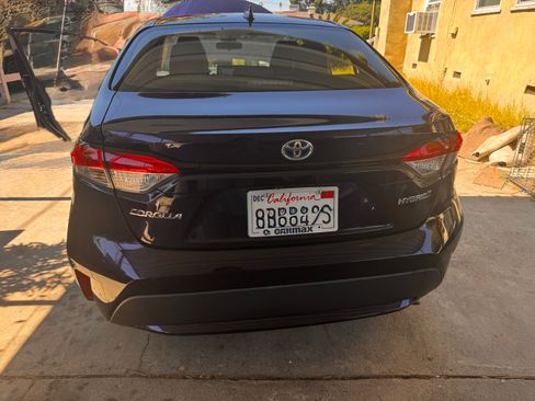 Used 2020 Toyota Corolla LE image 5