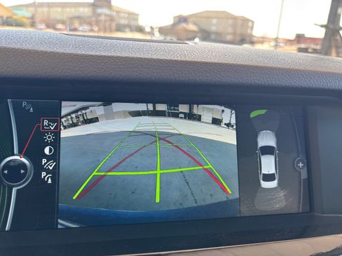 Used 2012 BMW 535i xDrive Sedan image 24