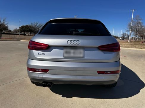 Used 2016 Audi Q3 2.0T Premium Plus w/ Technology Package image 8