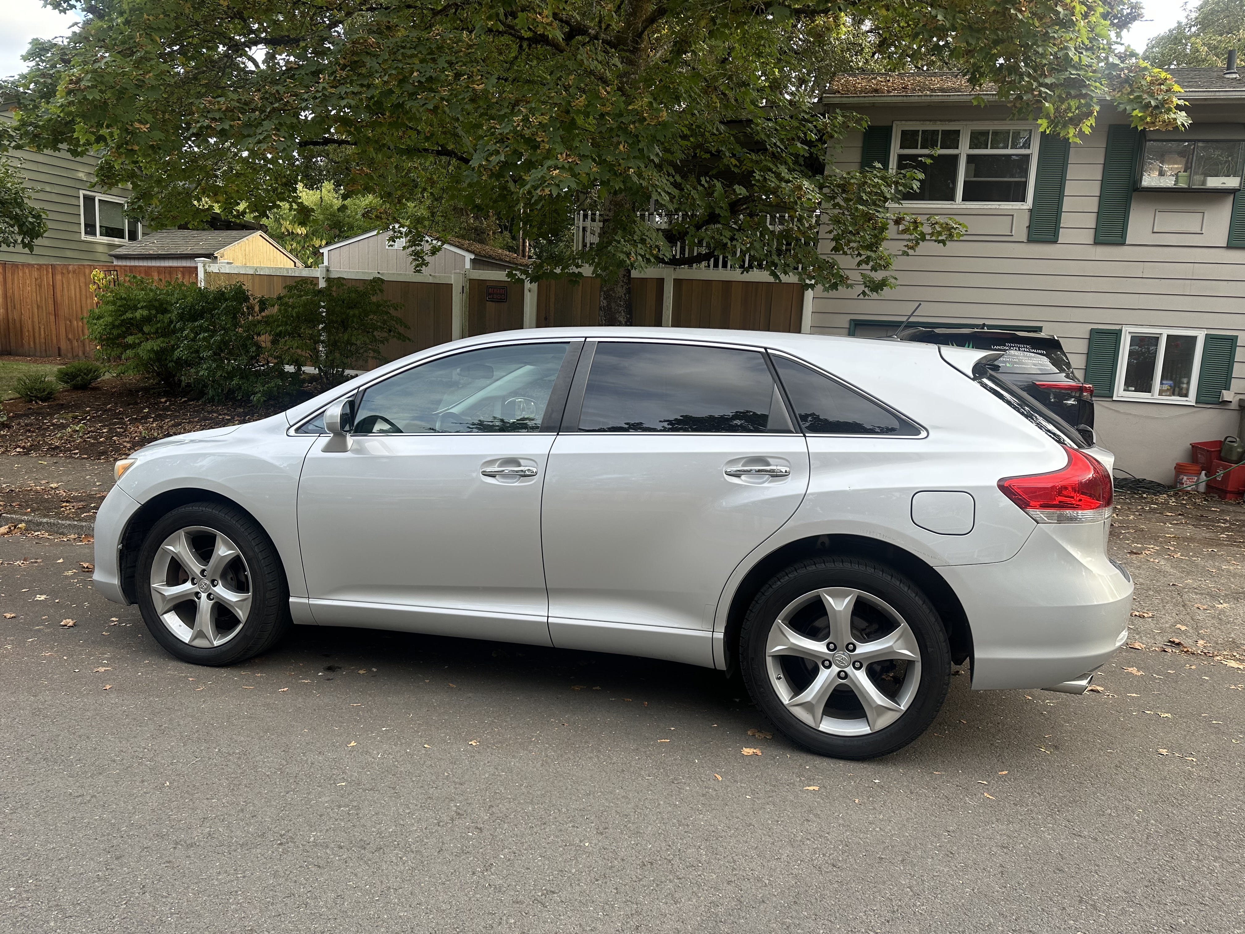 Used 2009 Toyota Venza FWD image 6