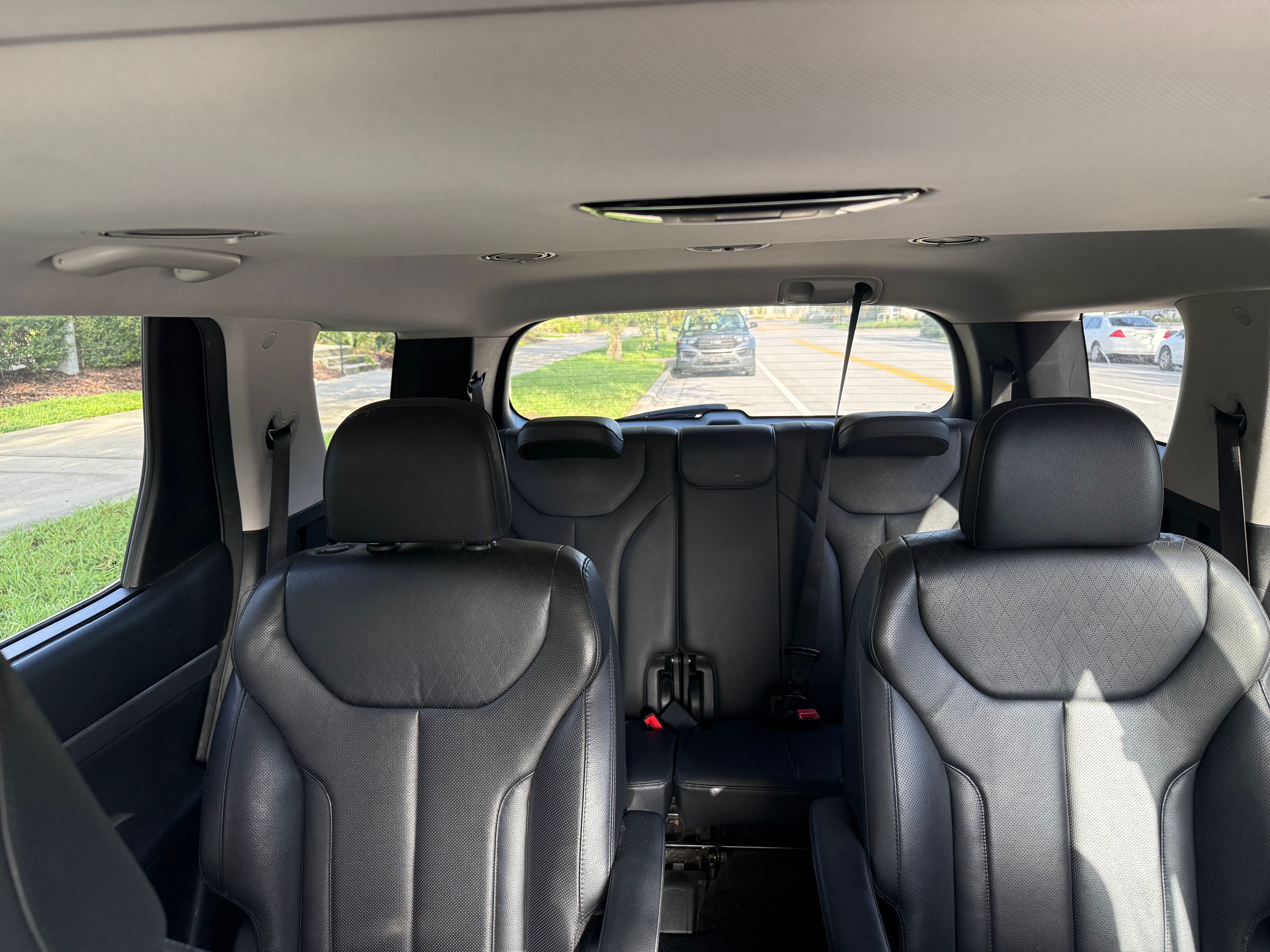 Used 2020 Hyundai Palisade SEL w/ Premium Package FWD image 11