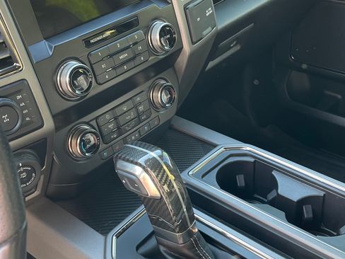 Used 2020 Ford F150 Raptor w/ Equipment Group 802A Luxury image 26