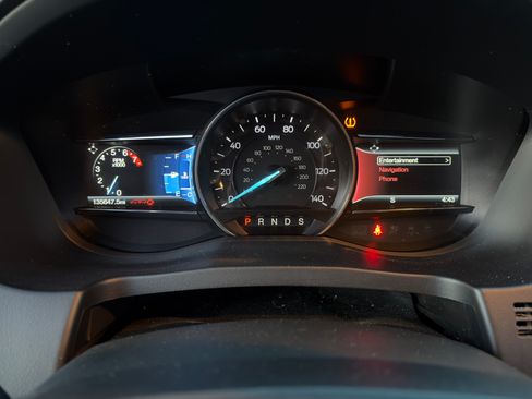 Used 2016 Ford Explorer XLT w/ Equipment Group 202A image 17