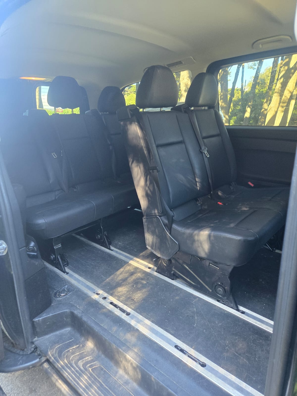 Used 2018 Mercedes-Benz Metris Passenger image 6