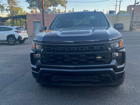 Used 2022 Chevrolet Silverado 1500 Custom AWD/4WD image 4