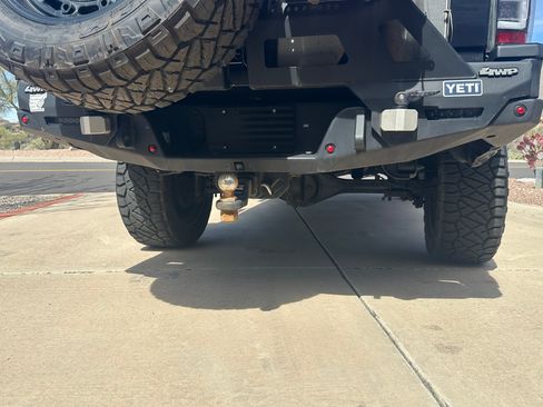 Used 2021 Toyota Tacoma Limited image 14