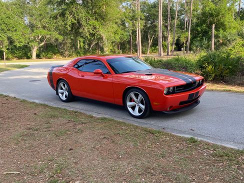 Used 2008 Dodge Challenger SRT8 image 2