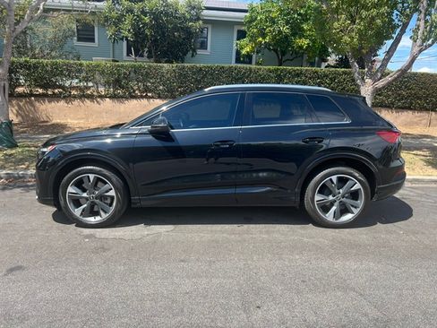 Used 2022 Audi Q4 e-tron Premium Plus AWD/4WD image 5