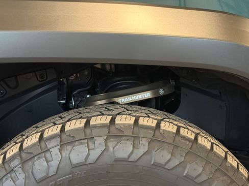 Used 2025 Toyota 4Runner Trailhunter image 19