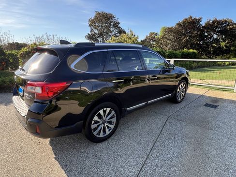 Used 2019 Subaru Outback 3.6R Touring w/ Popular Package #3A image 1