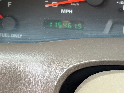 Used 2003 Ford F350 King Ranch image 4