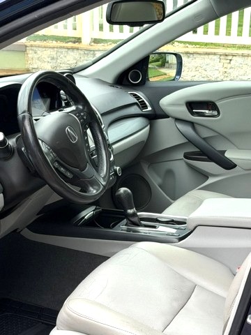 Used 2017 Acura RDX w/ Advance Package FWD image 8