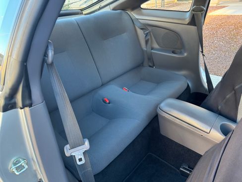 Used 2000 Toyota Celica GT w/ Upgrade Value Pkg FWD image 10